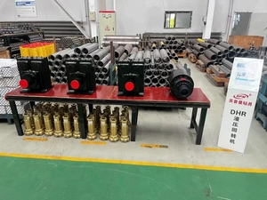 Oficina para produção de ferramentas de perfuração de solo