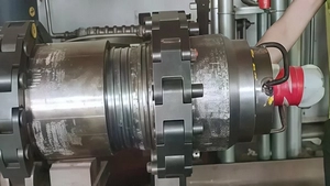 Desmontador de martelo de fundo DTH